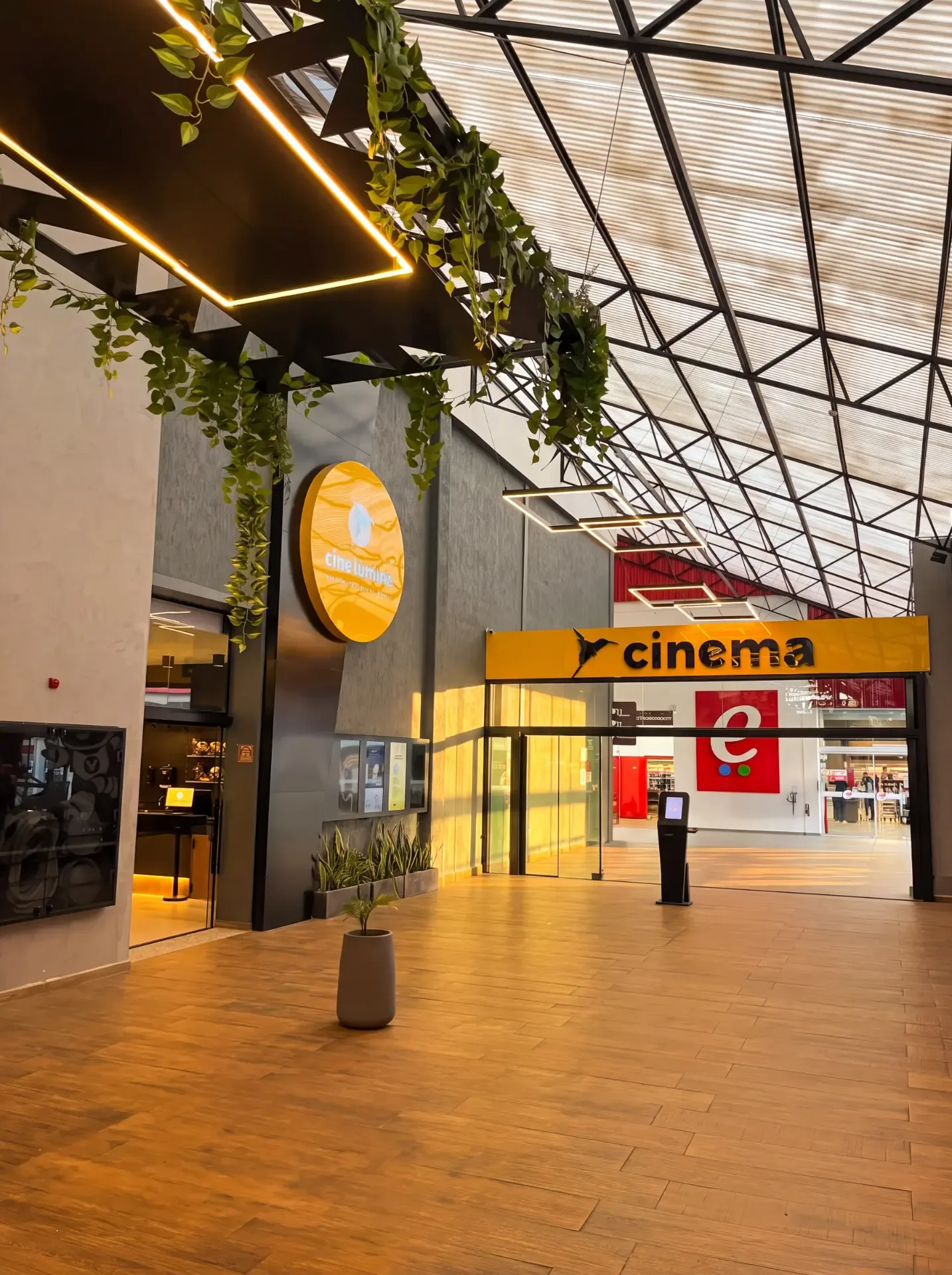 Estação 599 — Comercial em Carazinho, RS — foto 17 | projeto de Mateus Sohne Arquitetura